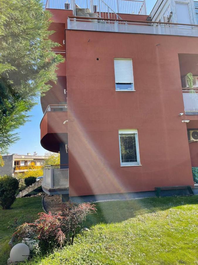 Rosehill Villa Budapest Esterno foto