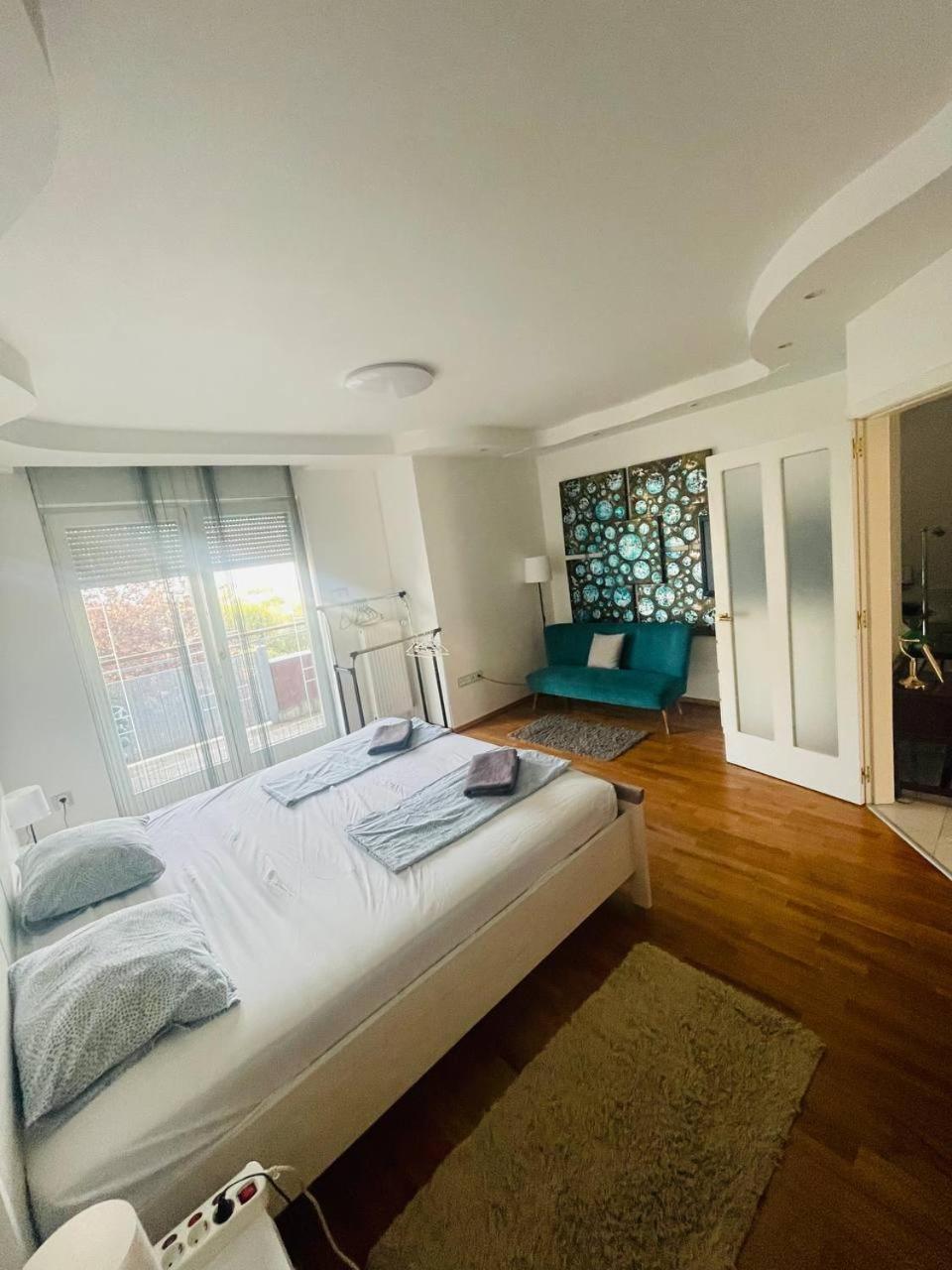 Rosehill Villa Budapest Esterno foto
